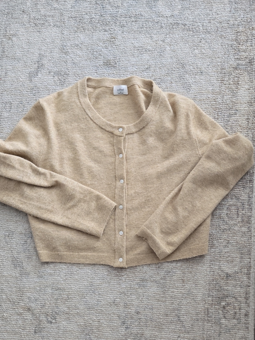 Aritzia Wilfred Cropped Button-Front Cardigan